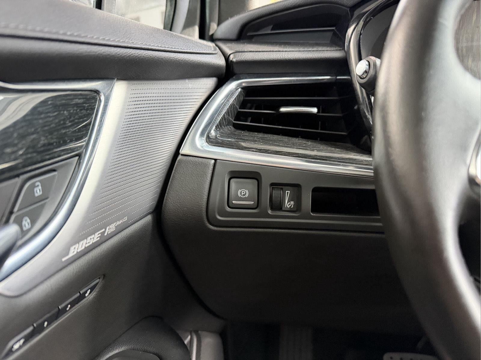 2020 Cadillac XT5 Premium Luxury AWD
