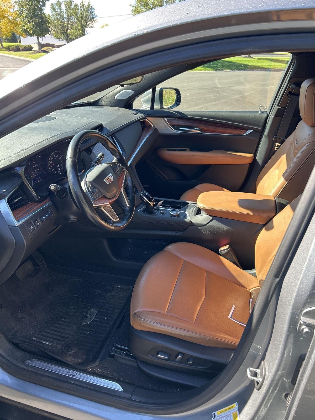 2024 Cadillac XT5 Premium Luxury