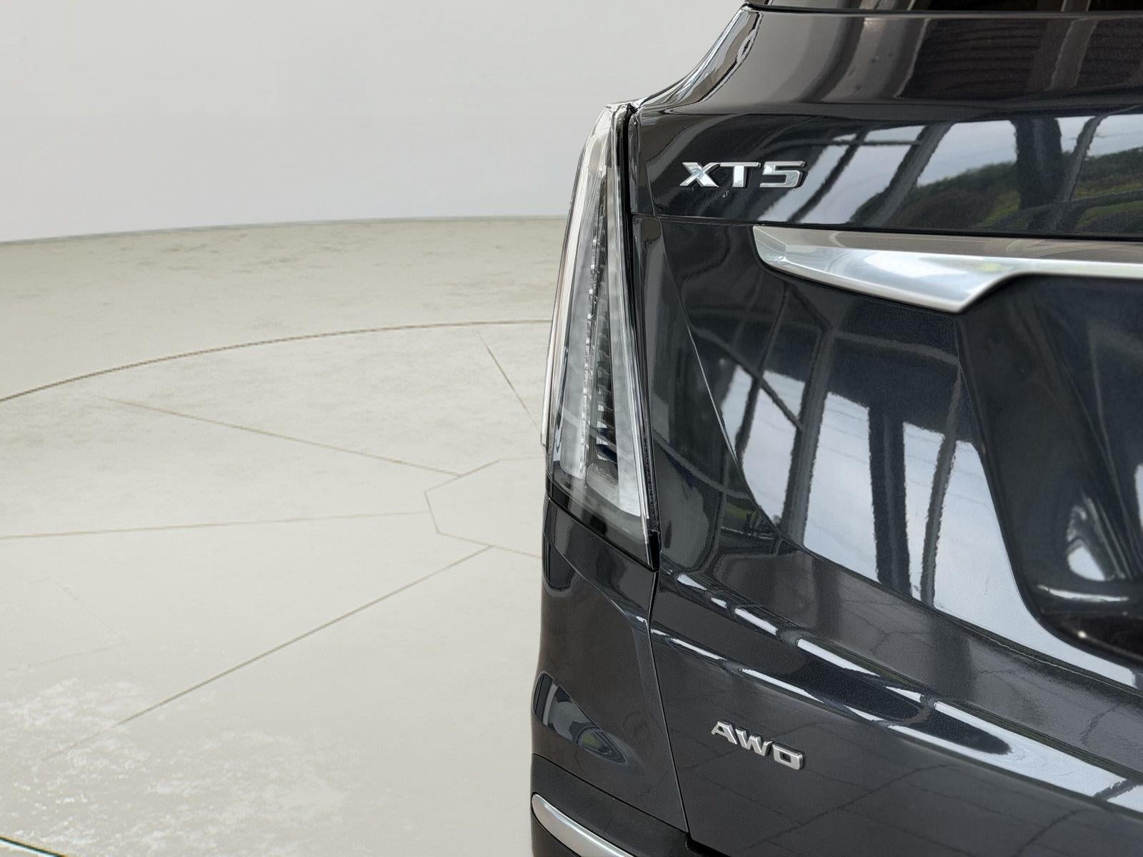 2023 Cadillac XT5 AWD Sport