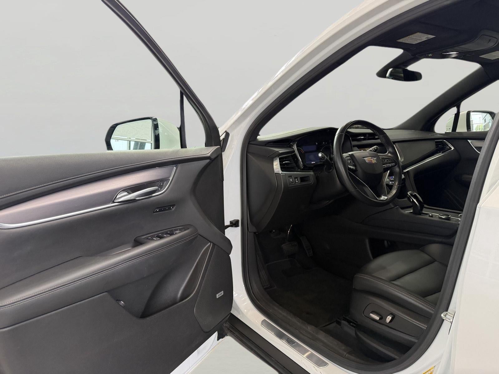 2023 Cadillac XT6 FWD Luxury
