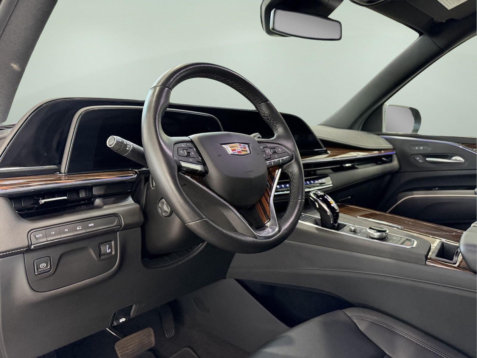 2024 Cadillac Escalade Luxury