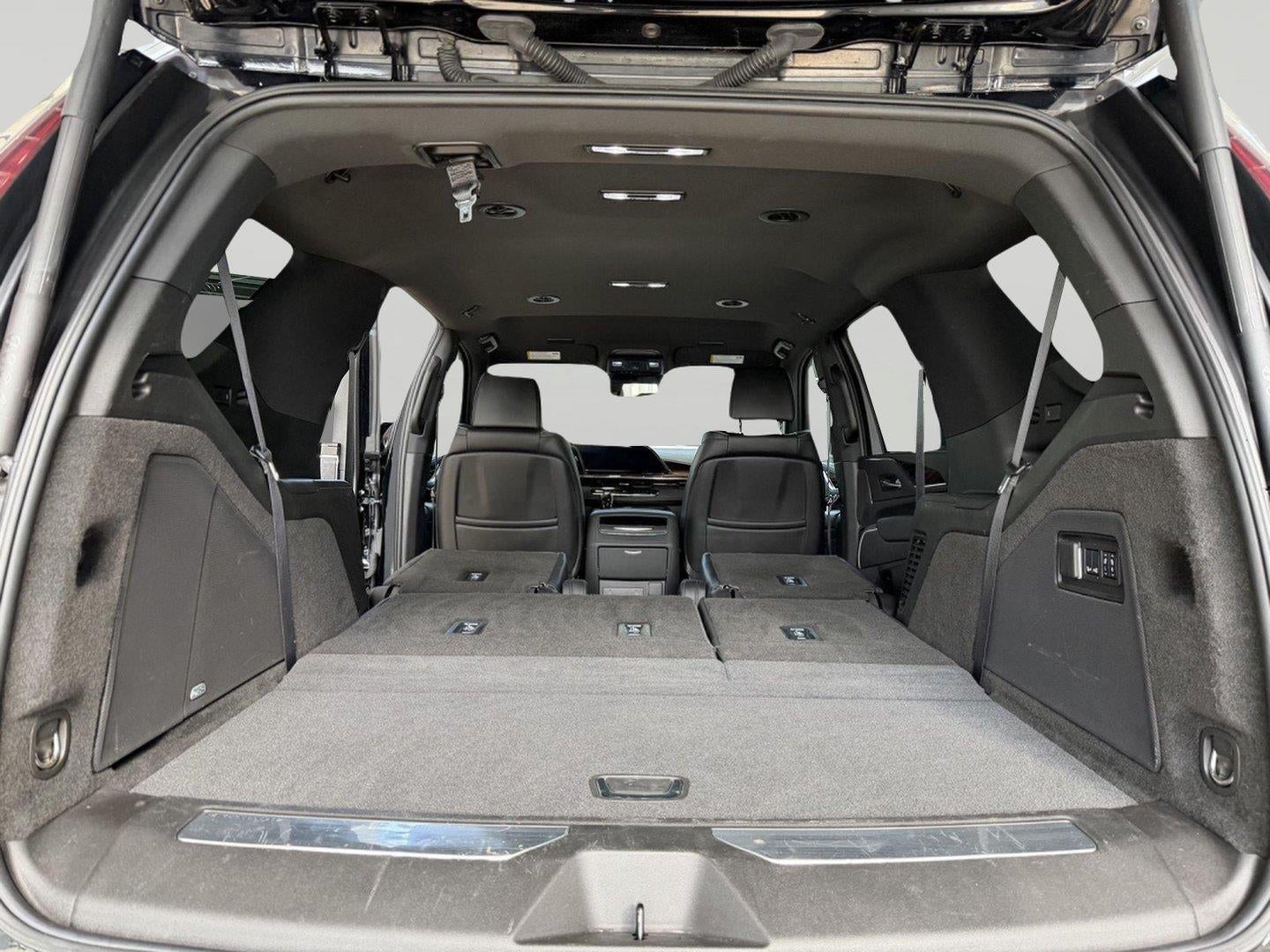 2024 Cadillac Escalade Luxury