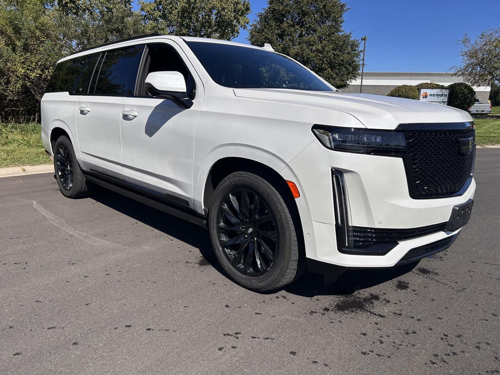 2023 Cadillac Escalade ESV 4WD Sport Platinum