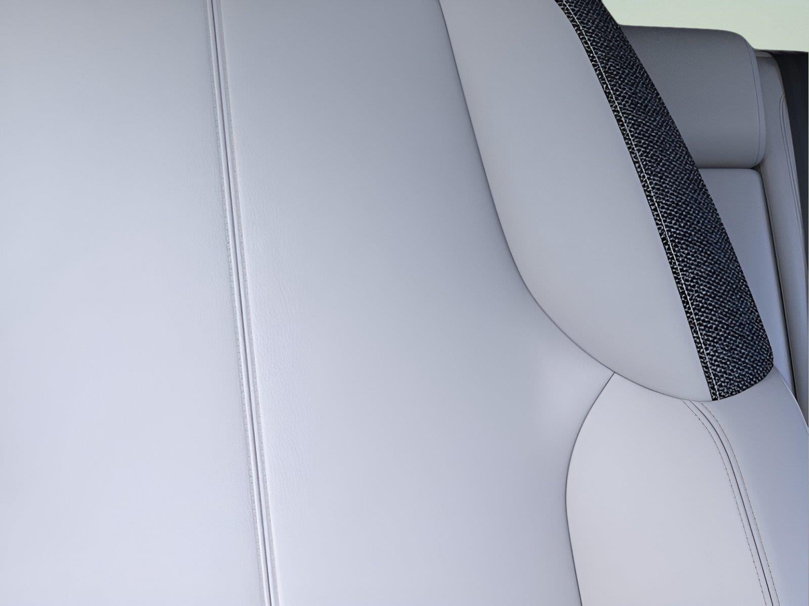 2027 Cadillac OPTIQ Luxury